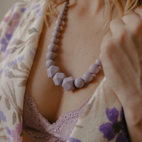 Clélia | Collier de portage, d'allaitement et de dentition - MintyWendy Hexagonal