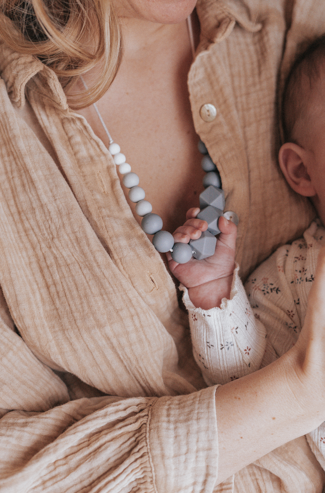 Le nouveau 50 Shades of Grey | Collier allaitement, portage et dentition - MintyWendy Default Title