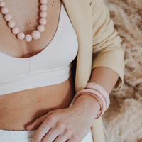 Constance| Collier allaitement, portage et dentition - MintyWendy