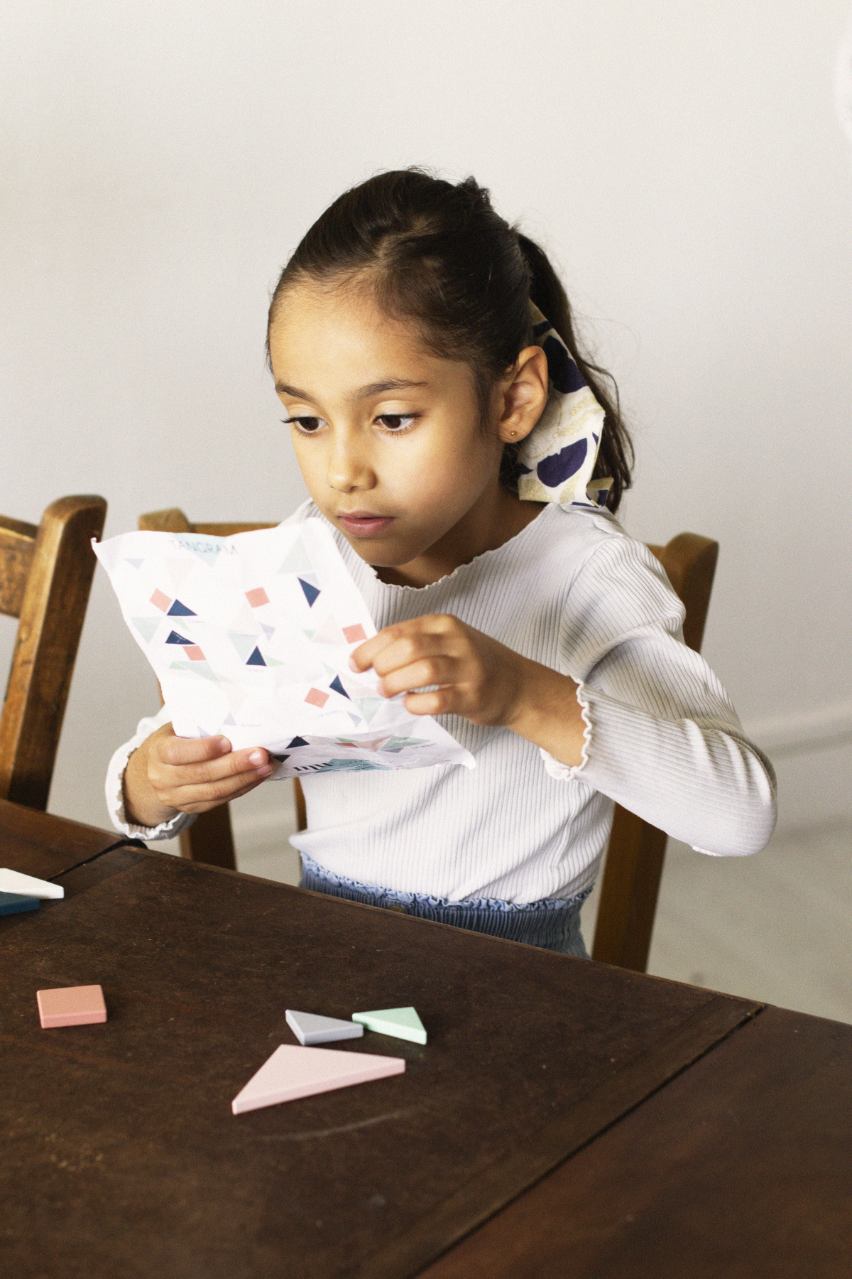 Science4you Tangram Montessori - Jeu de Tangram pour Enfant en Carton -  Jouet Educatif avec Puzzle Tangram 5 6 7 8+ Ans avec 10 Défis pour Réaliser