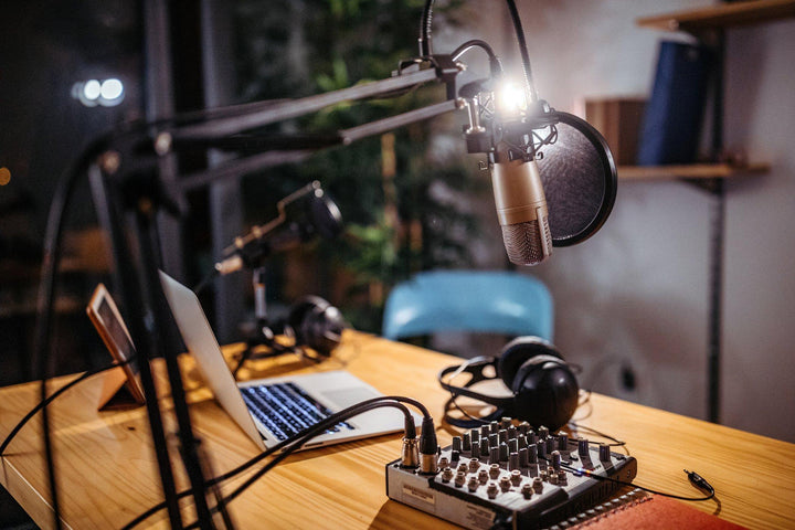 Radio K7 -  Agence créateur de podcast et de sens! - MintyWendy