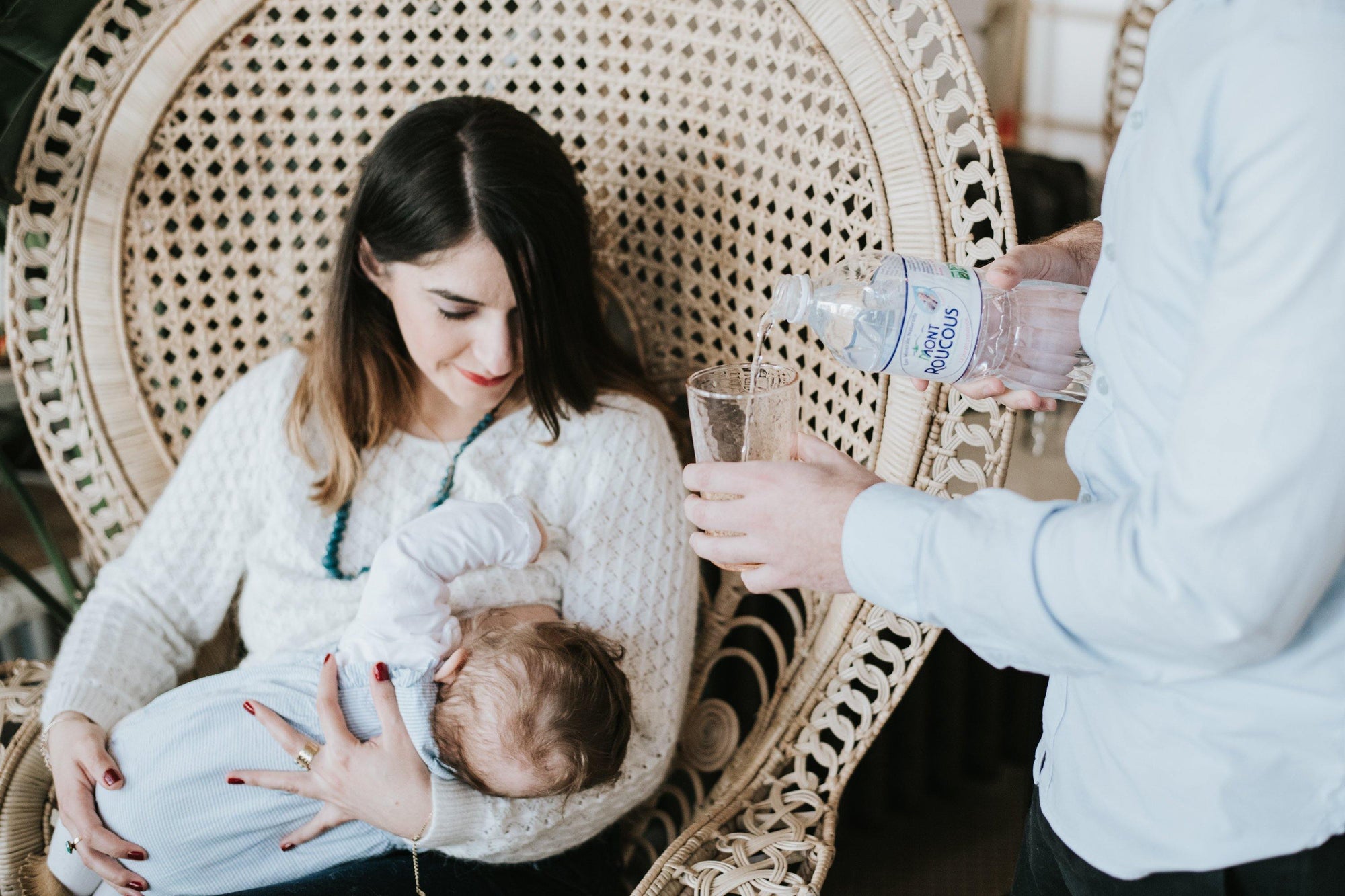 S'hydrater pendant la période de l'allaitement - MintyWendy