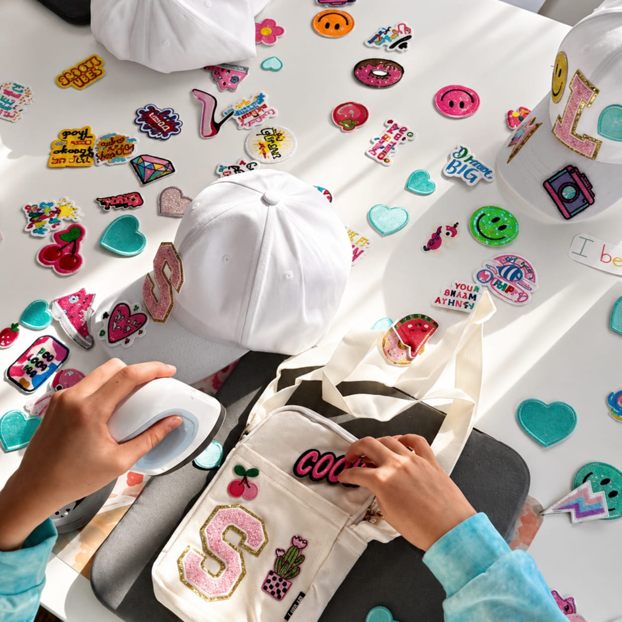 À vos mains ! Une journée gratuite pour découvrir les métiers d’art en famille au 19M