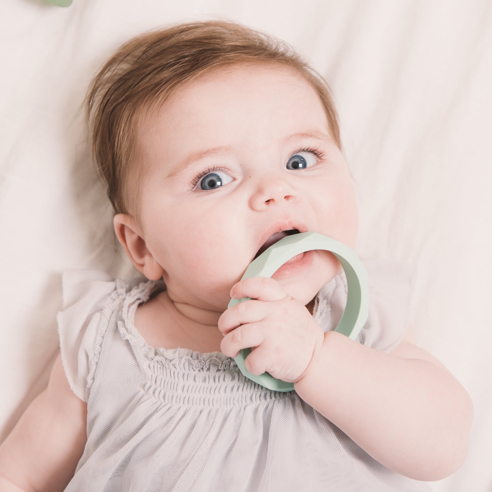 Molaire bébé : ces nuits où rien ne marche (et ce qui peut vraiment aider)