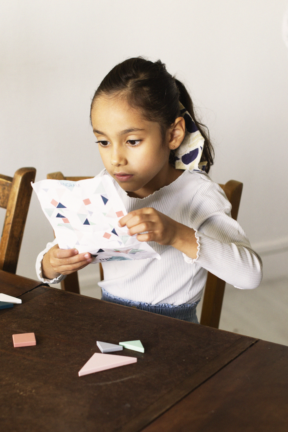 Pourquoi mon enfant n’arrive pas à jouer seul ?