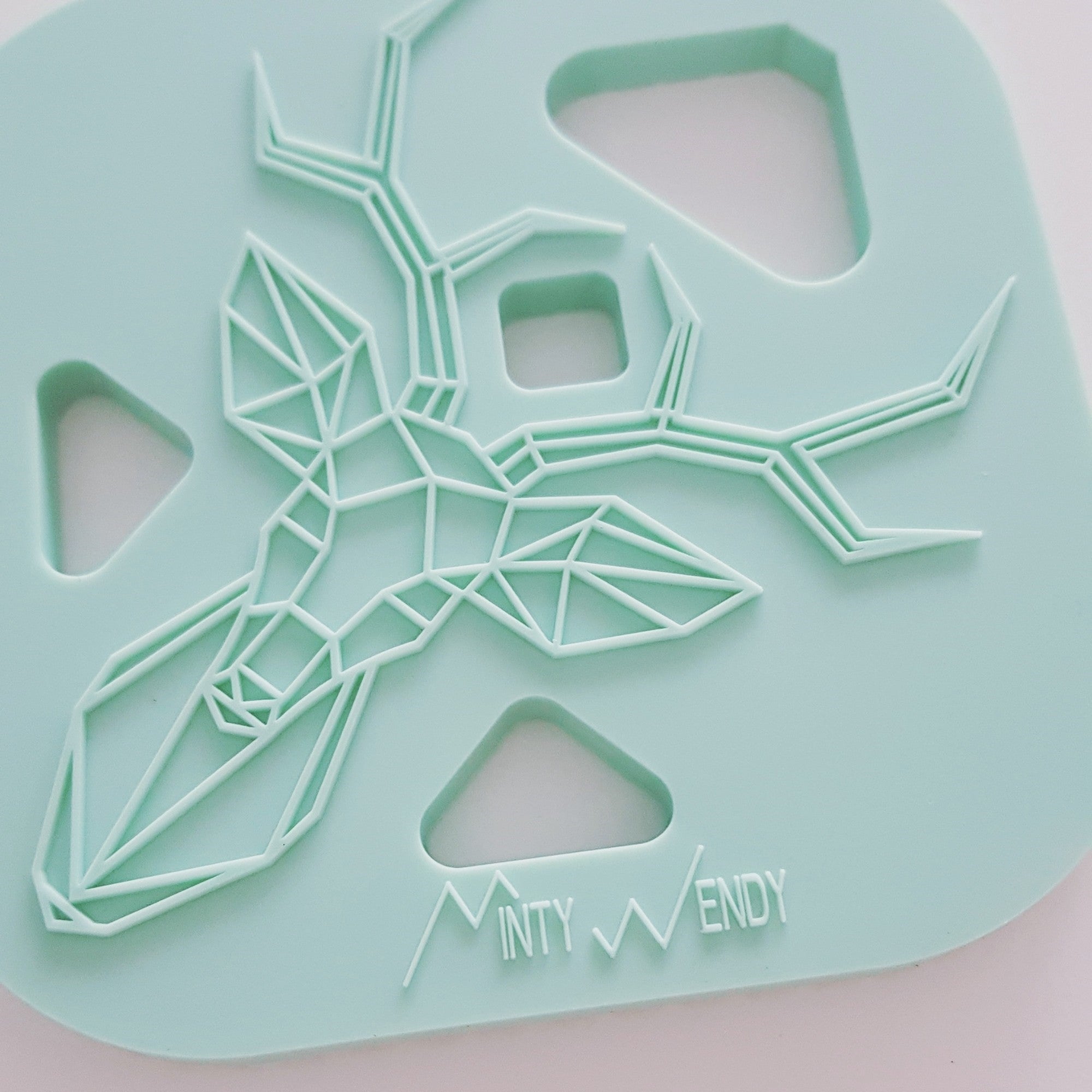 Cerf - Anneau de dentition