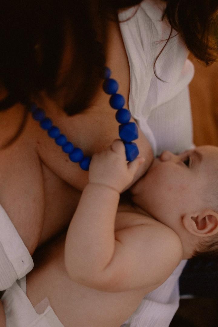 Royal Louis | Collier de portage, d'allaitement et de dentition