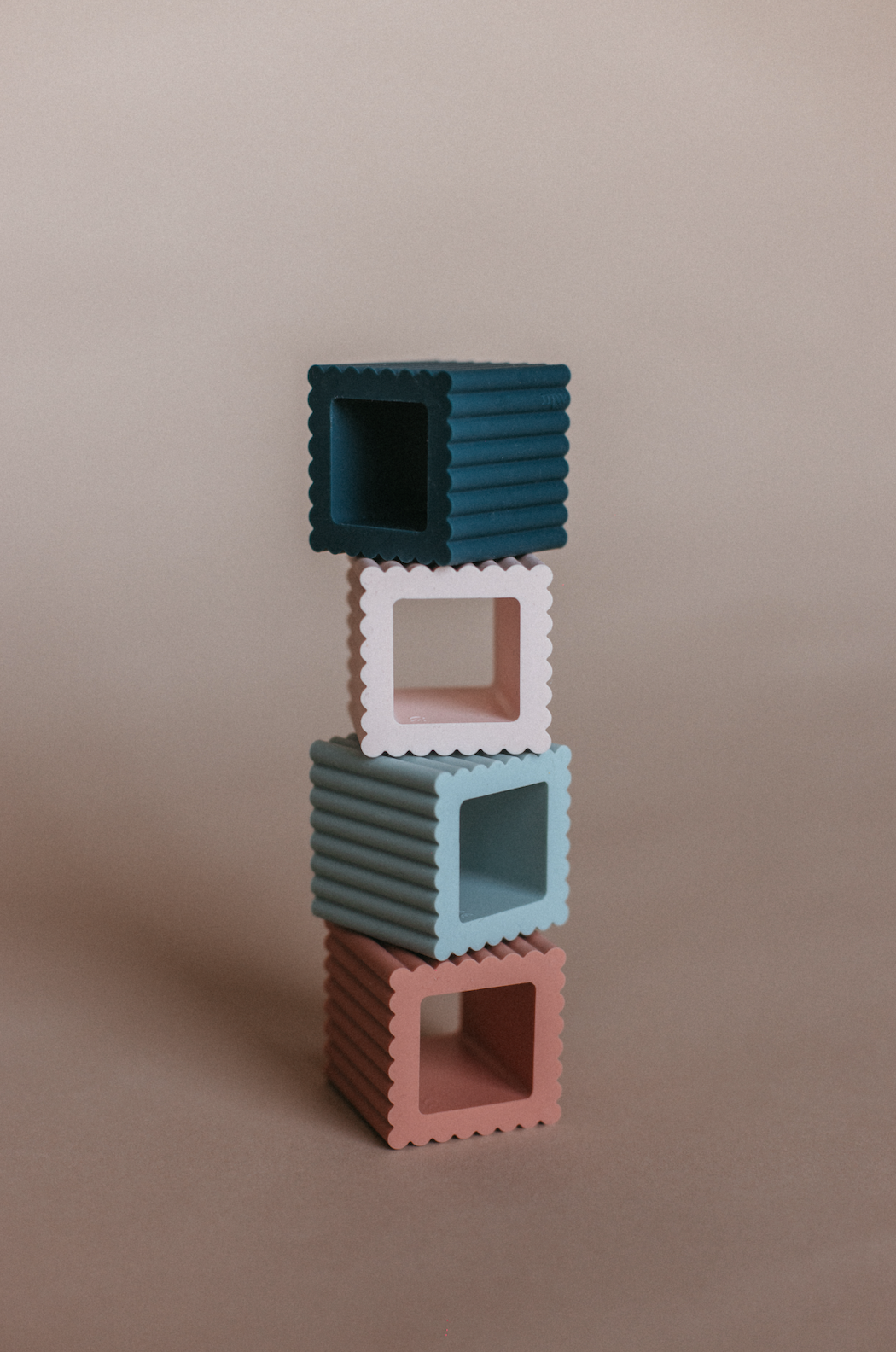 Coffrets et Cube Eveil Bébé Montessori