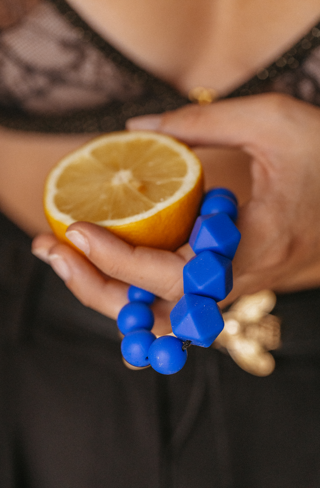 Royal Louis | Collier de portage, d'allaitement et de dentition - MintyWendy