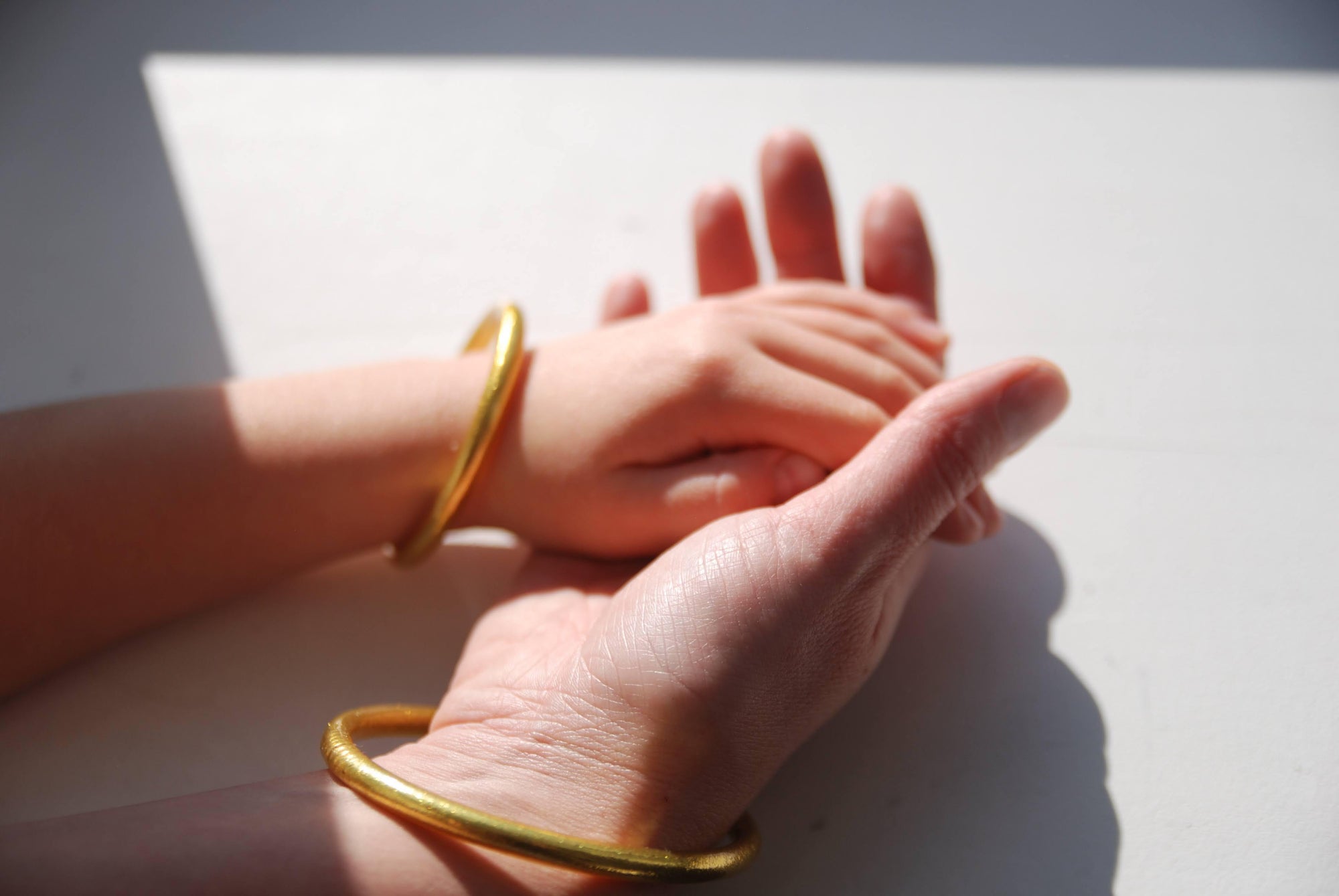 Enfant - Jonc bouddhiste doré épais - MintyWendy Jonc Enfant + Jonc épais Adulte