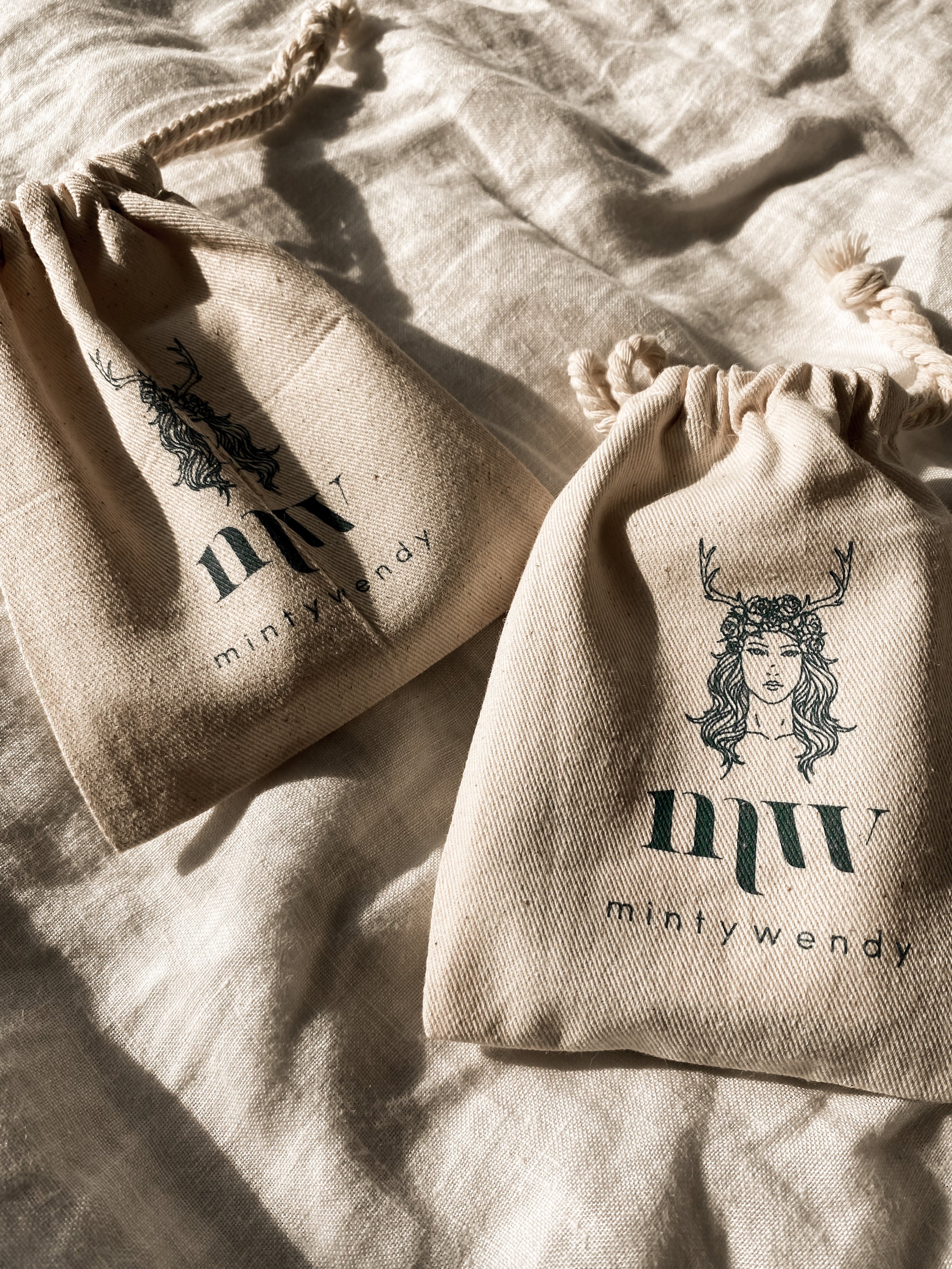 Milk -| Collier allaitement, portage et de dentition - MintyWendy Marbre