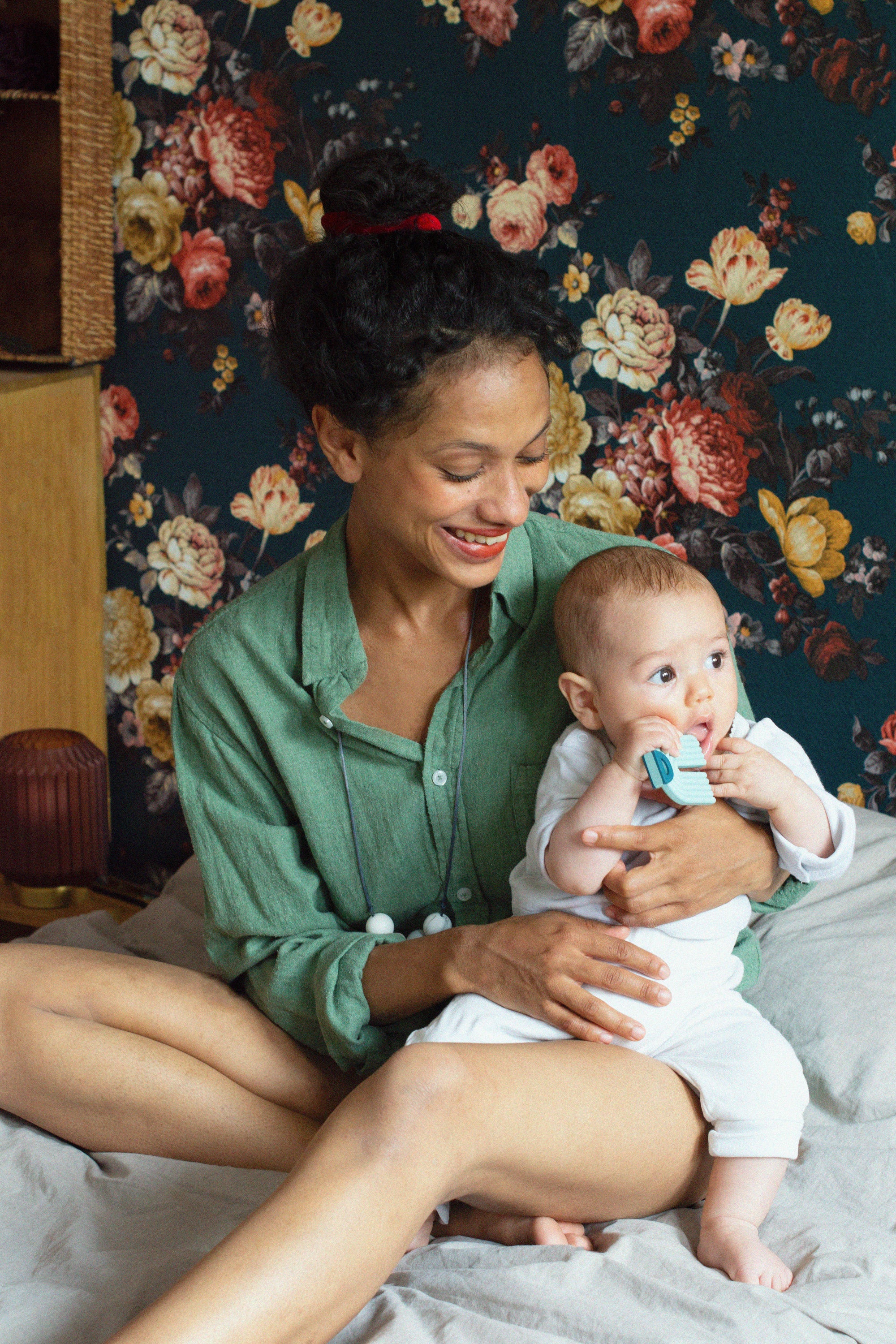 Anneau de dentition se transforme en collier - Arche blanc et rose - MintyWendy Anneau Seul
