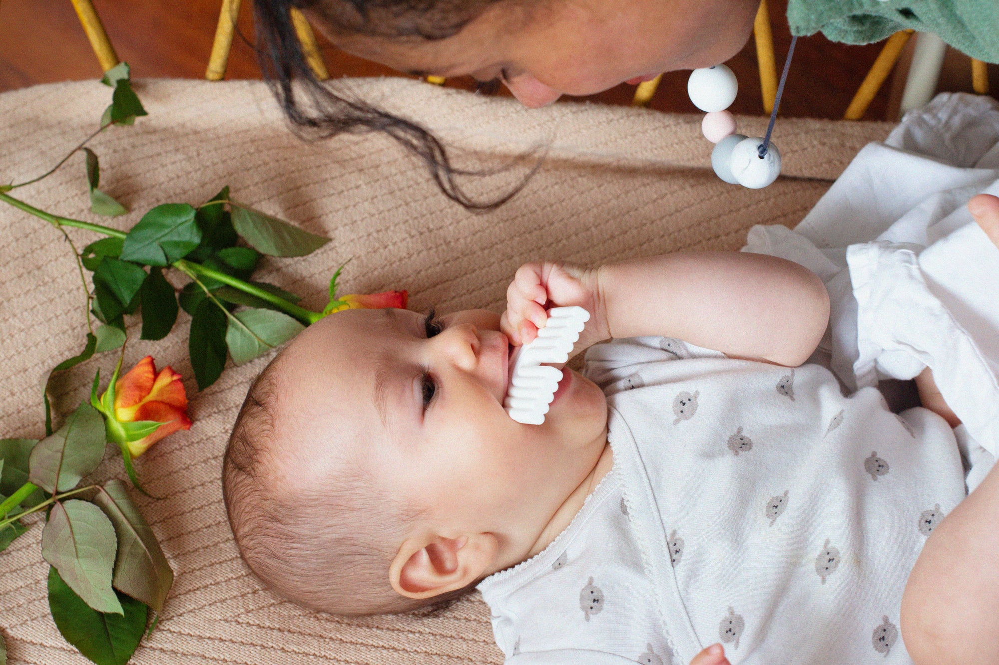 Anneau de dentition se transforme en collier - Arche blanc et rose - MintyWendy Anneau Seul