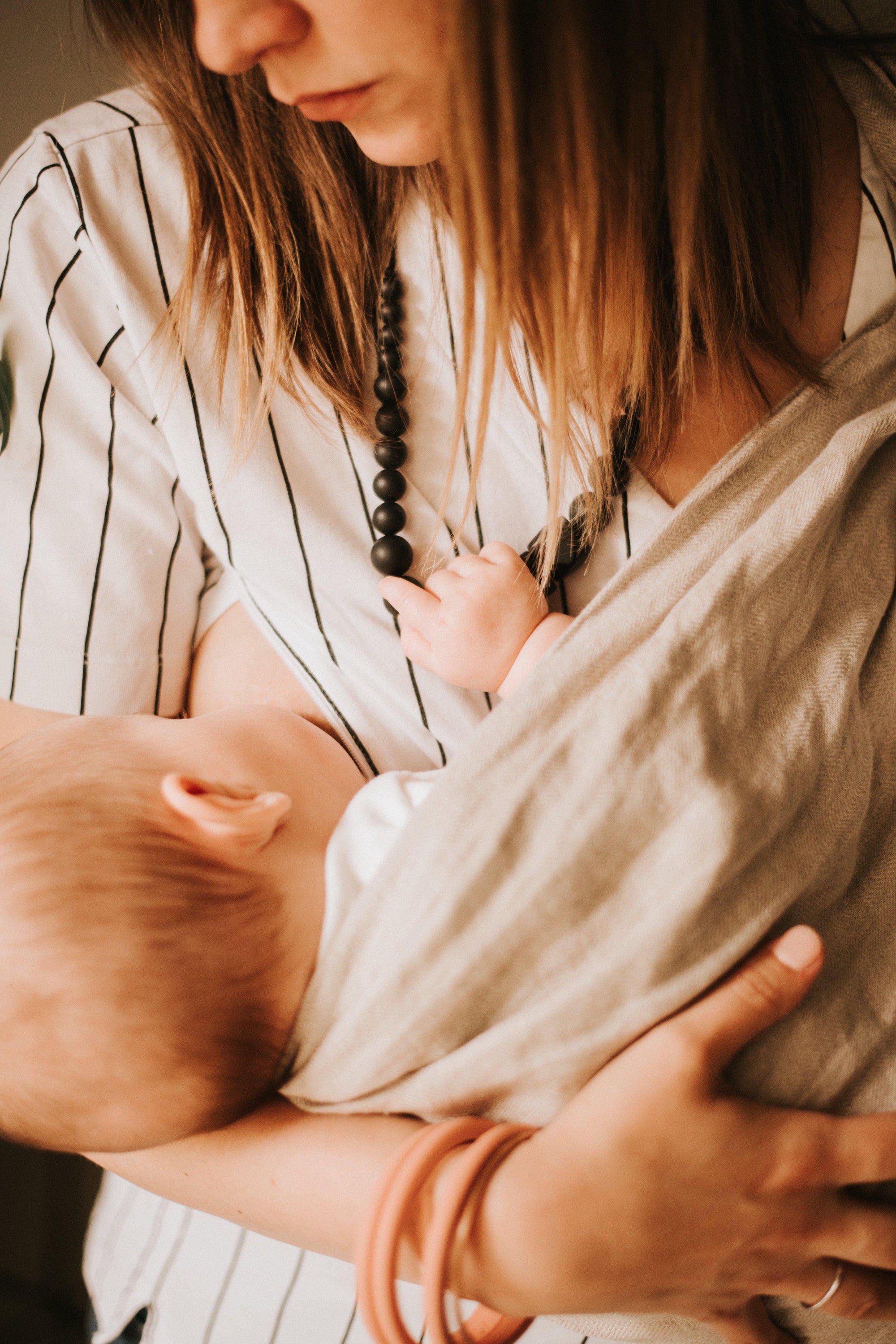 Colomba - | Bijou allaitement, portage et dentition - MintyWendy Perles Hexagonales
