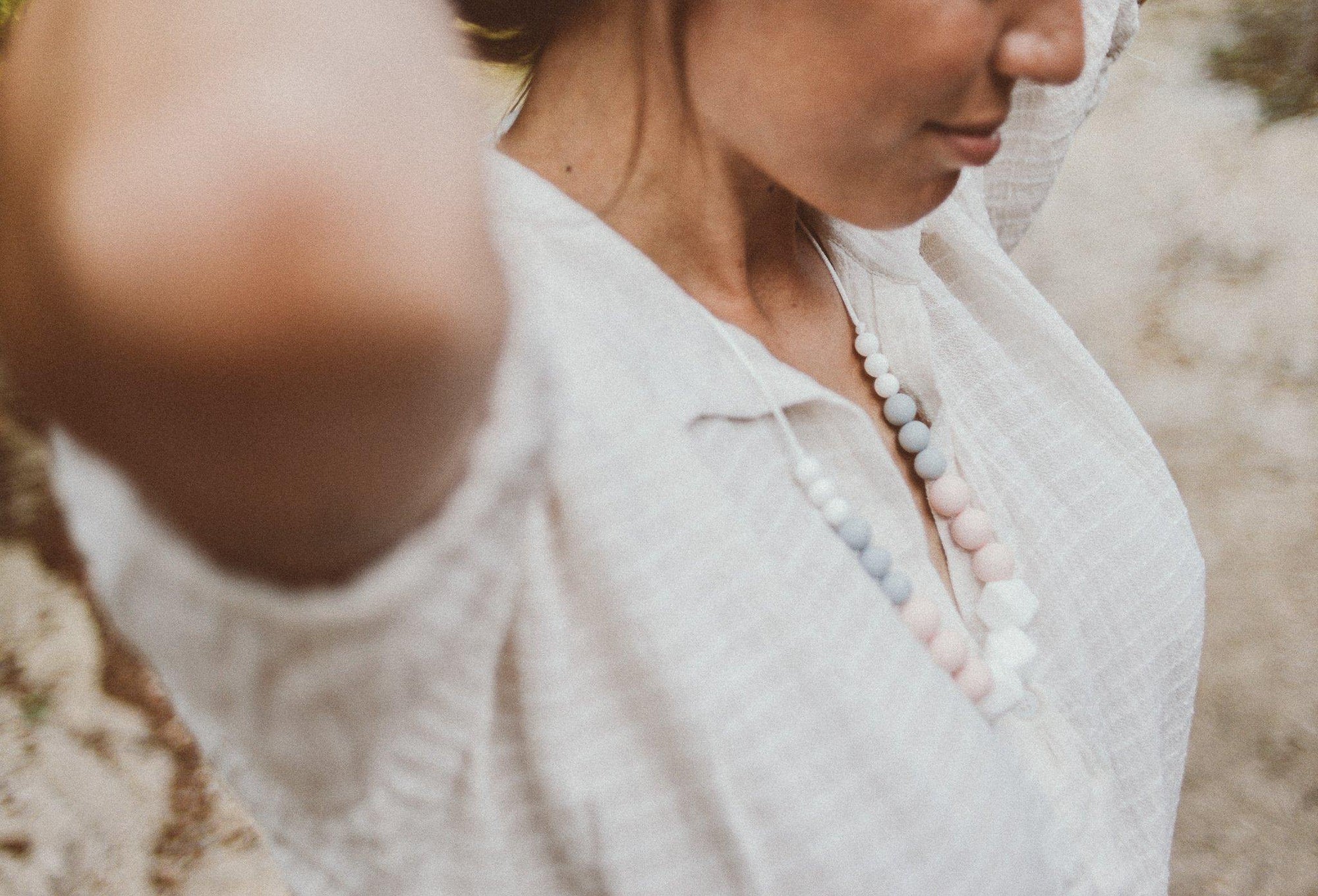 Marie | Collier allaitement, portage et de dentition - MintyWendy