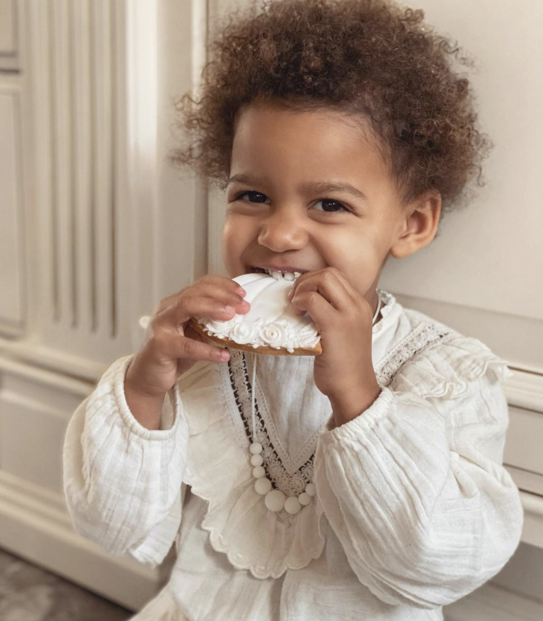 Collier Enfant, grande sœur - MintyWendy Mini Louise (Blanc)