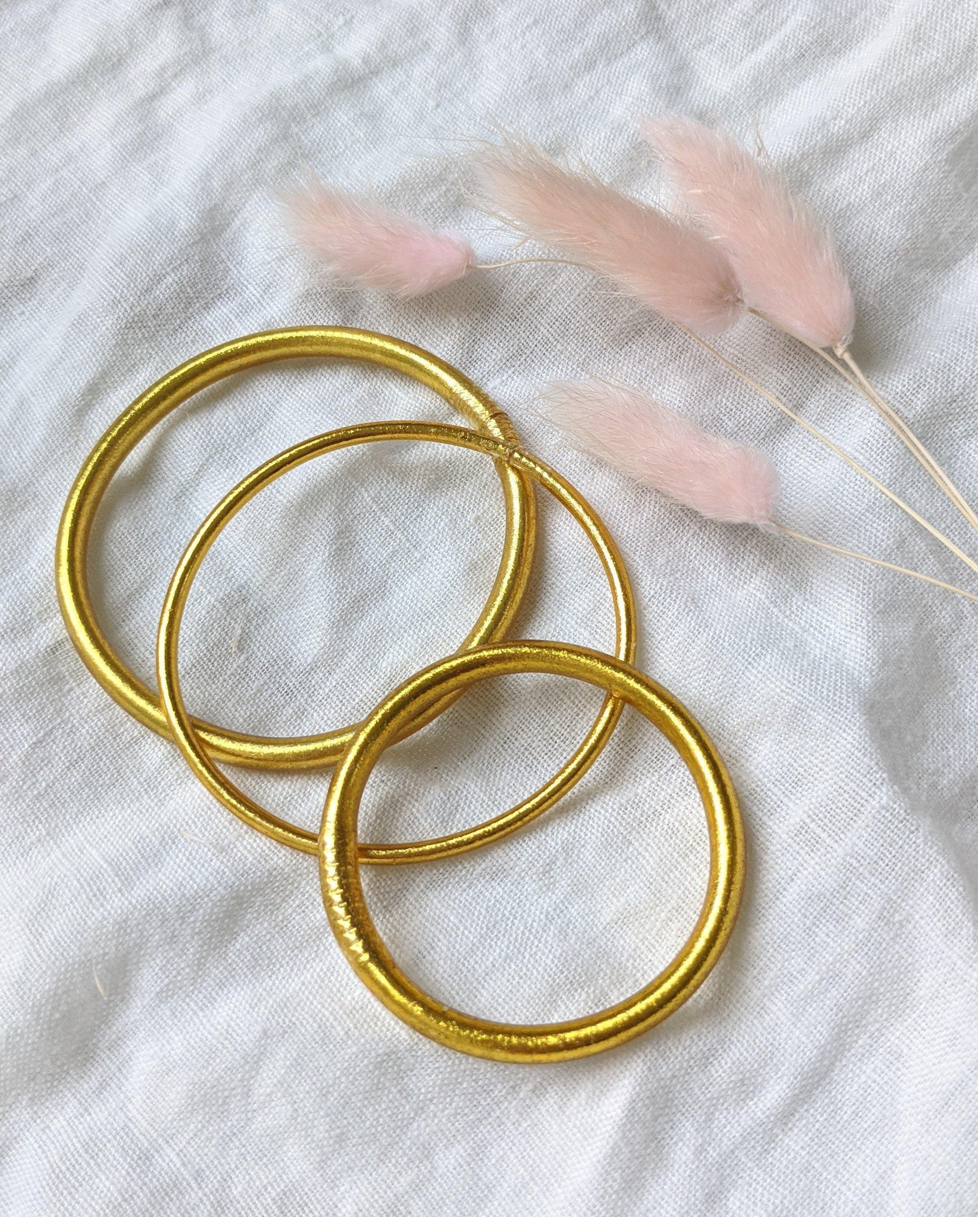 Jonc bouddhiste doré épais - MintyWendy Unité de jonc doré épais